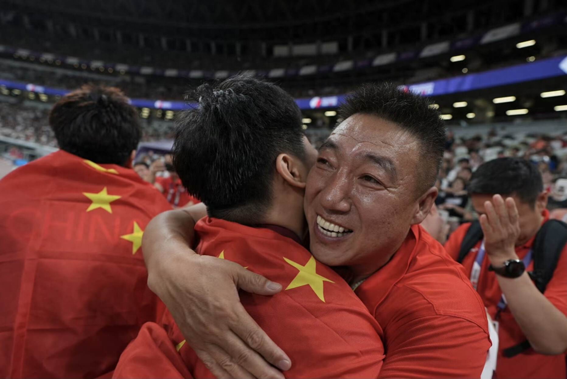 百名记者云,国足昨日训,练精彩瞬间,爱游戏app,爱游戏官网,爱游戏体育官网,爱游戏体育app